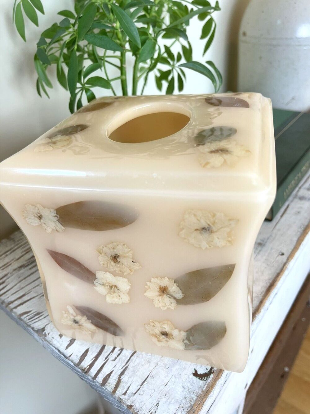 Vintage Cream Acrylic Dried Flowers Tissue Box & Soap Dish Bathroom Set / Retro - Picture 6 of 8